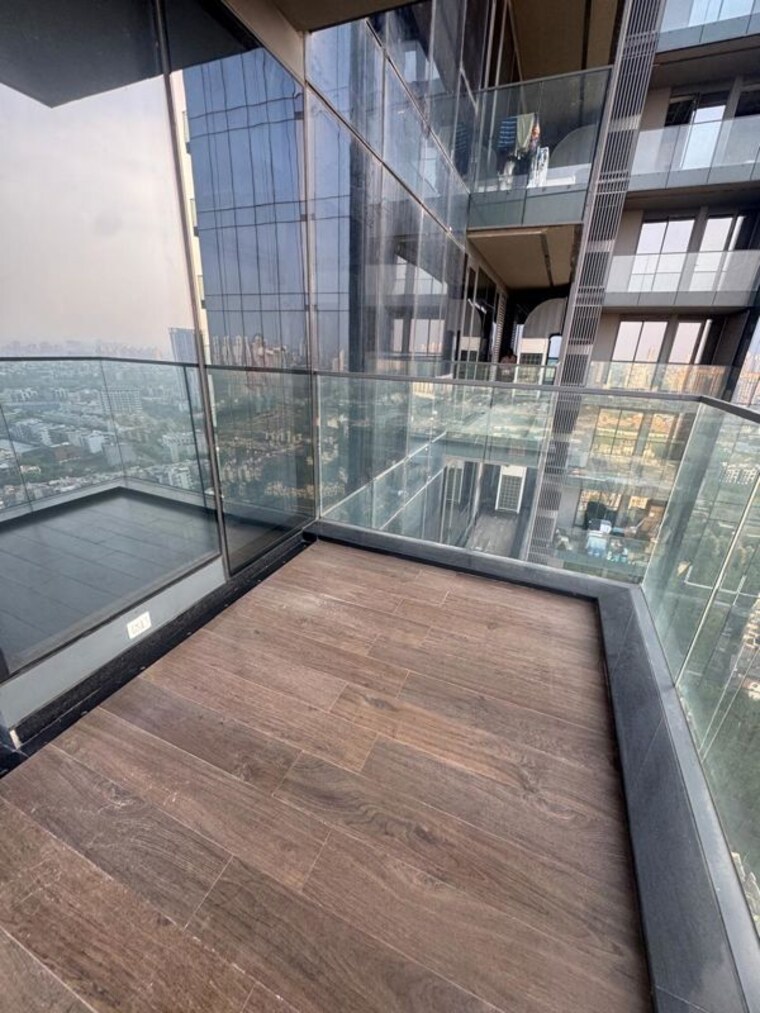 Balcony, m3m-trump-tower 3 Bedroom 3525 Sq.Ft. Apartment In Sector 65 Gurgaon 10757006