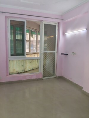 2 BHK Apartment For Rent in Sikka Karmic Greens, Sector 78