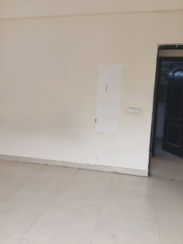 Room, aims-golf-avenue-ii 3 Bedroom 1600 Sq.Ft. Apartment In Sector 75 Noida 10757010