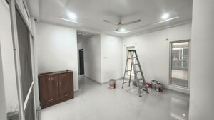 Room in 3 BHK Apartment at Kokapet – for Rent
