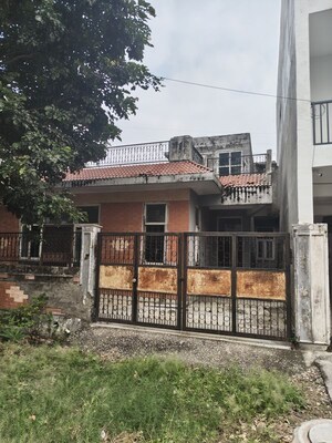 2.5 BHK Villa For Sale in Sigma Iii Greater Noida