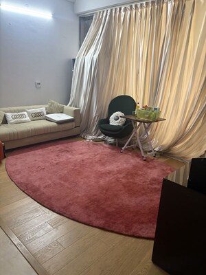 Furnished Amenities in 4 BHK Apartment at Paras Quartier, Gwal Pahari – for Rent
