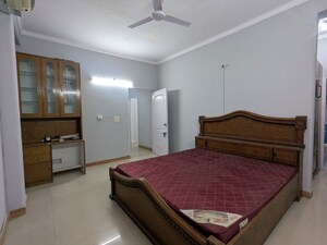 Bedroom in 3 BHK Builder Floor at Uppal Southend, Sector 49 – for Rent