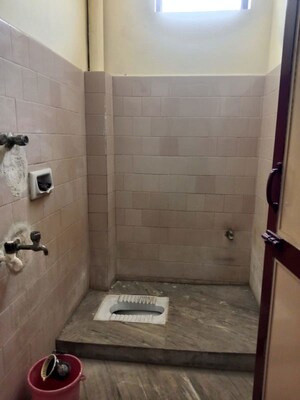 Bathroom in 2 BHK Apartment at Parrys – for Rent