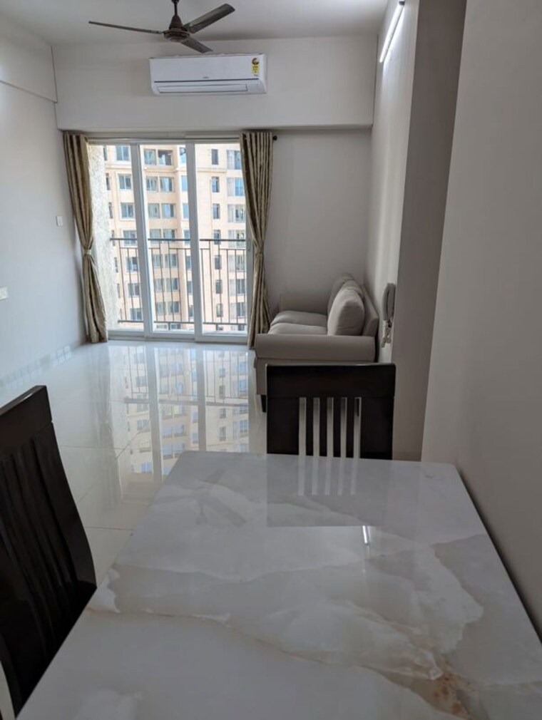 Room, rustomjee-urbania-azziano 2 Bedroom 1020 Sq.Ft. Apartment In Thane West Thane 10757056
