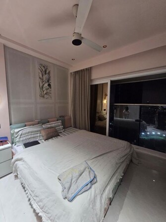 2 BHK Apartment For Rent in RNA NG Eclat in Andheri West, Mumbai