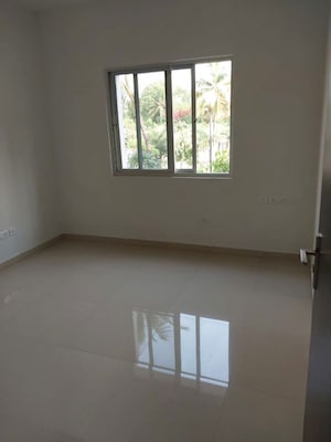 Room in 2 BHK Apartment at Bren Northern Lights, Jakkuru – for Rent