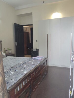 2.5 BHK Apartment For Sale in Amrapali Silicon City, Sector 76