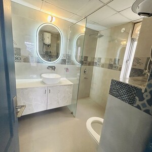 Attached Bathroom in 3.5 BHK Apartment at Bestech Park View City 2, Sector 49 – for Rent