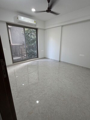 Room in 2 BHK Apartment at Shree Krishna Om Niwas, Chembur – for Rent