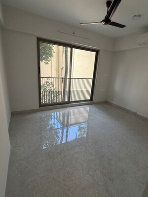 2 BHK Apartment For Rent in Shree Krishna Om Niwas, Chembur