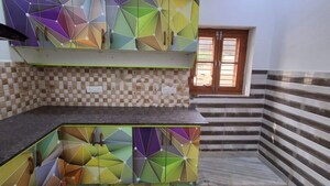 Bedroom in 2 BHK Apartment at Chitrapuri Colony – for Rent