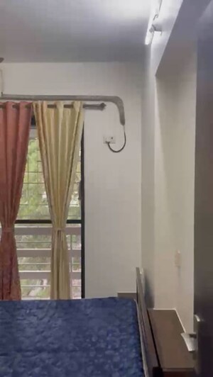 Bedroom in 2 BHK Apartment at Chembur – for Rent