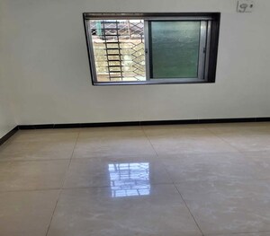 Room in 1 BHK Apartment at Dadar East – for Rent