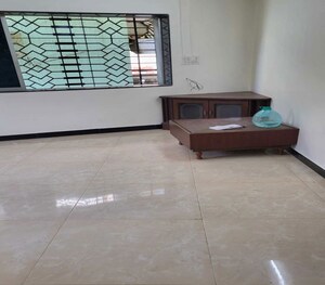 Living Room in 1 BHK Apartment at Dadar East – for Rent