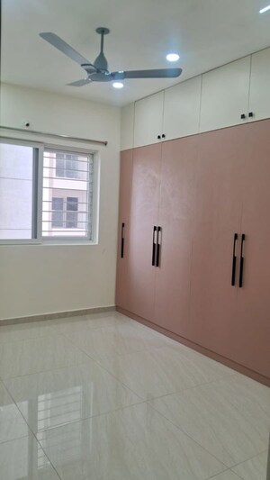 Room in 3 BHK Apartment at Urbanrise On Cloud 33, Bachupally – for Rent