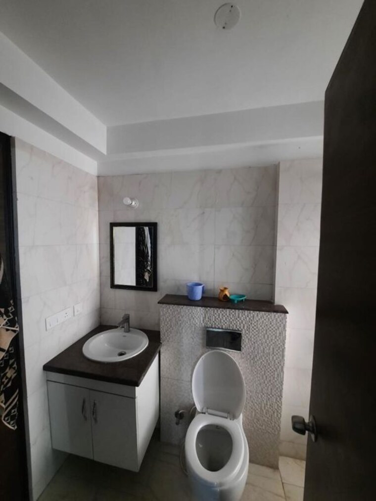 Bathroom, noble-aurellia 2 Bedroom 1500 Sq.Ft. Apartment In Sector 88 Mohali 10757387