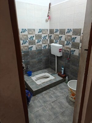 Bathroom in 1.5 BHK Villa at Cloud9, Kursi Road – for Rent