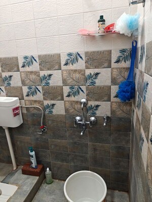 Bathroom in 1.5 BHK Villa at Cloud9, Kursi Road – for Rent