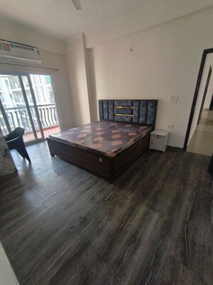 Living Room in 3 BHK Apartment at Antriksh Golf View, Sector 78 – for Rent