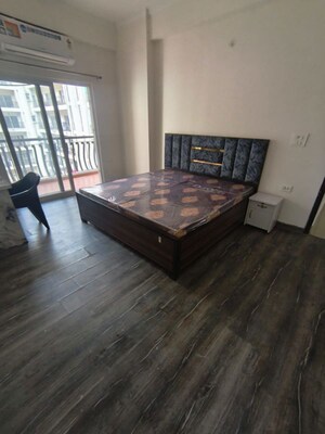 3 BHK Apartment For Rent in Antriksh Golf View, Sector 78
