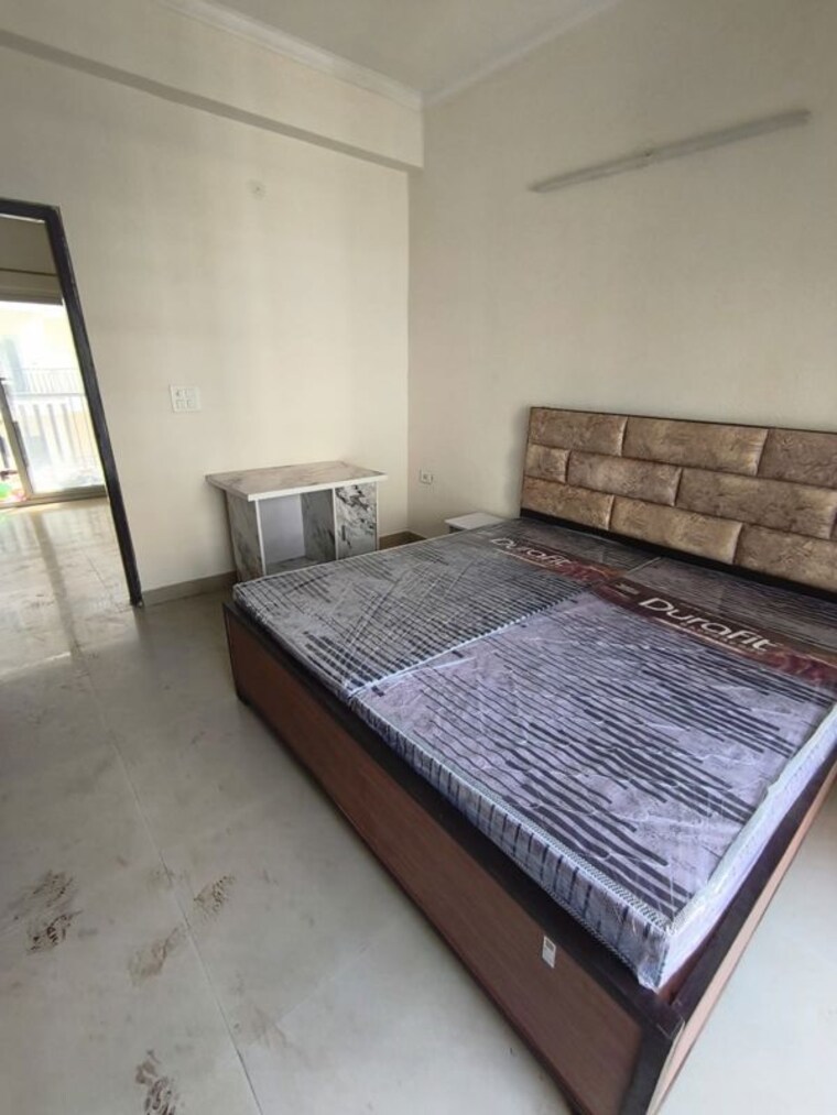 Bedroom, antriksh-golf-view 3 Bedroom 1910 Sq.Ft. Apartment In Sector 78 Noida 10757412