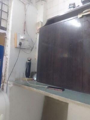 Furnished Amenities in 1 RK Builder Floor at RWA Apartments Sector 30, Sector 30 – for Rent