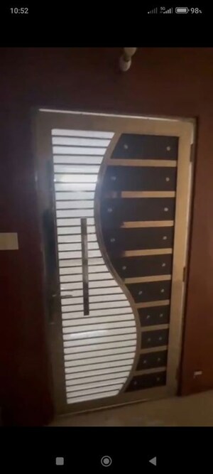 Staircase in 3 BHK Apartment at VVIP Addresses, Raj Nagar Extension – for Rent