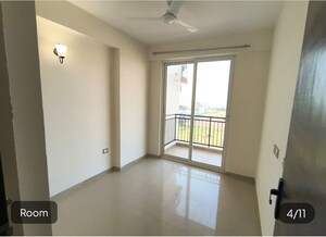 Room in 2 BHK Apartment at ROF Aalayas, Sector 102 – for Sale