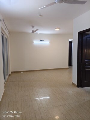 Room in 3 BHK Apartment at 3C Lotus Panache, Sector 110 – for Rent