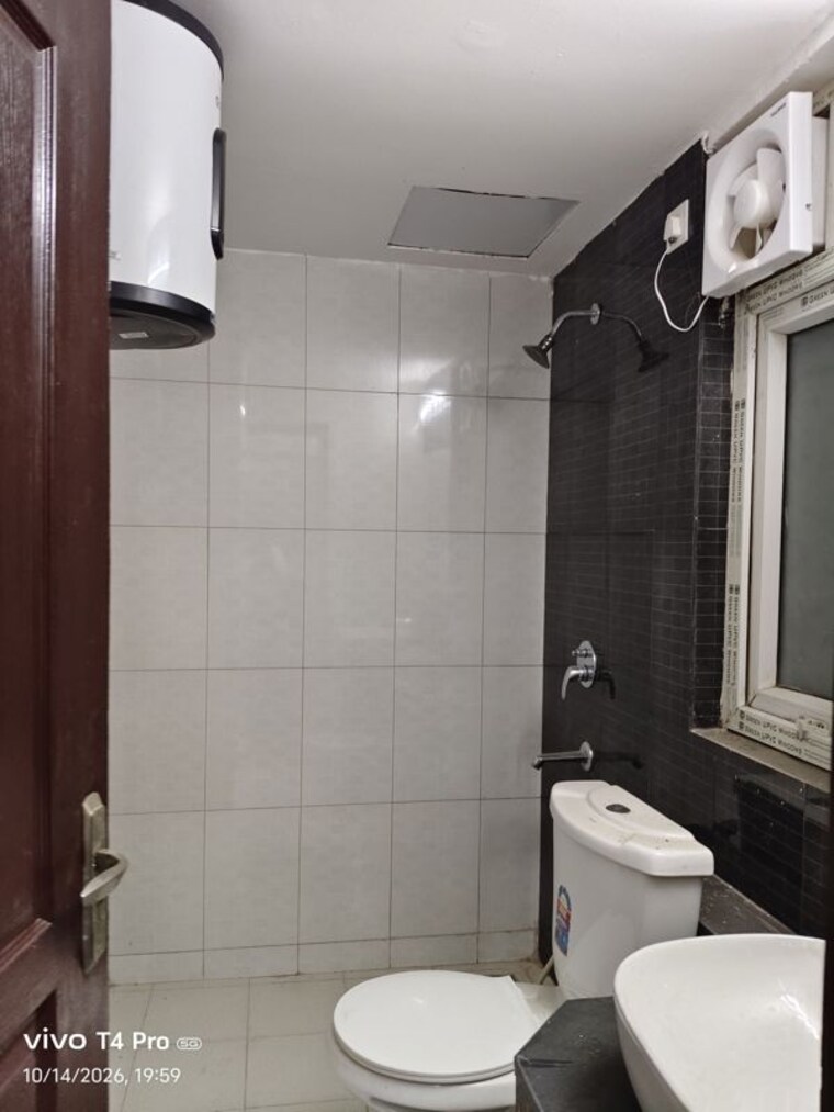 Bathroom, lotus-panache 3 Bedroom 1528 Sq.Ft. Apartment In Sector 110 Noida 10757510