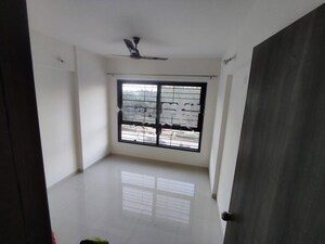 Room in 2 BHK Apartment at Kohinoor Coral Phase 3, Hinjewadi – for Rent