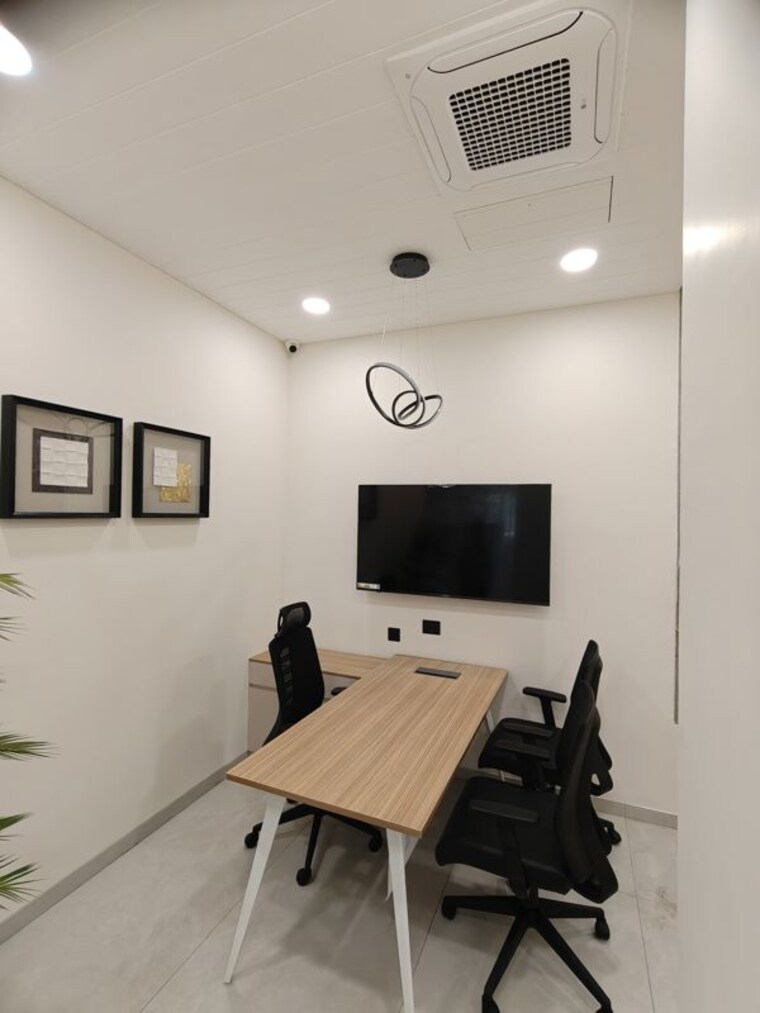 Team Area, shivalik-sharda-harmony Commercial Office Space 5620 Sq.Ft. In Panjrapole Ahmedabad 10757530