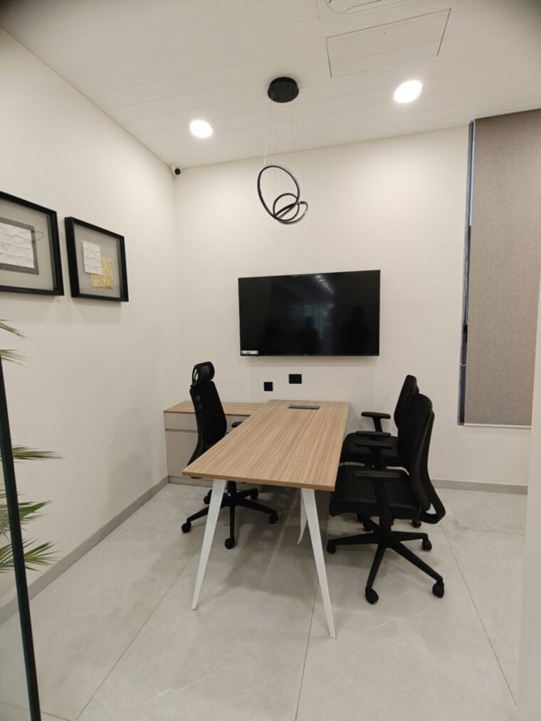 Team Area, shivalik-sharda-harmony Commercial Office Space 5620 Sq.Ft. In Panjrapole Ahmedabad 10757530