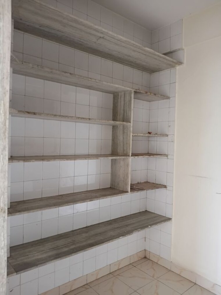 Room, airoli sector 9a 1 Bedroom 390 Sq.Ft. Apartment In Airoli Sector 9a Navi Mumbai 10757556