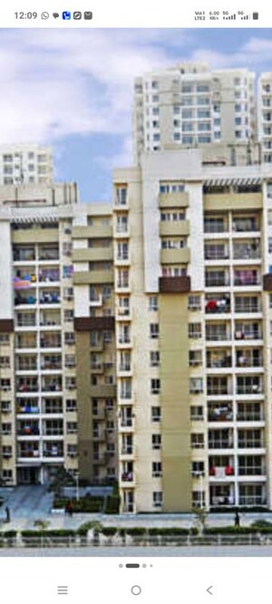3 BHK Apartment For Sale in 3C Lotus Boulevard, Sector 100
