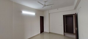 Room in 2 BHK Apartment at Sector 107 – for Rent