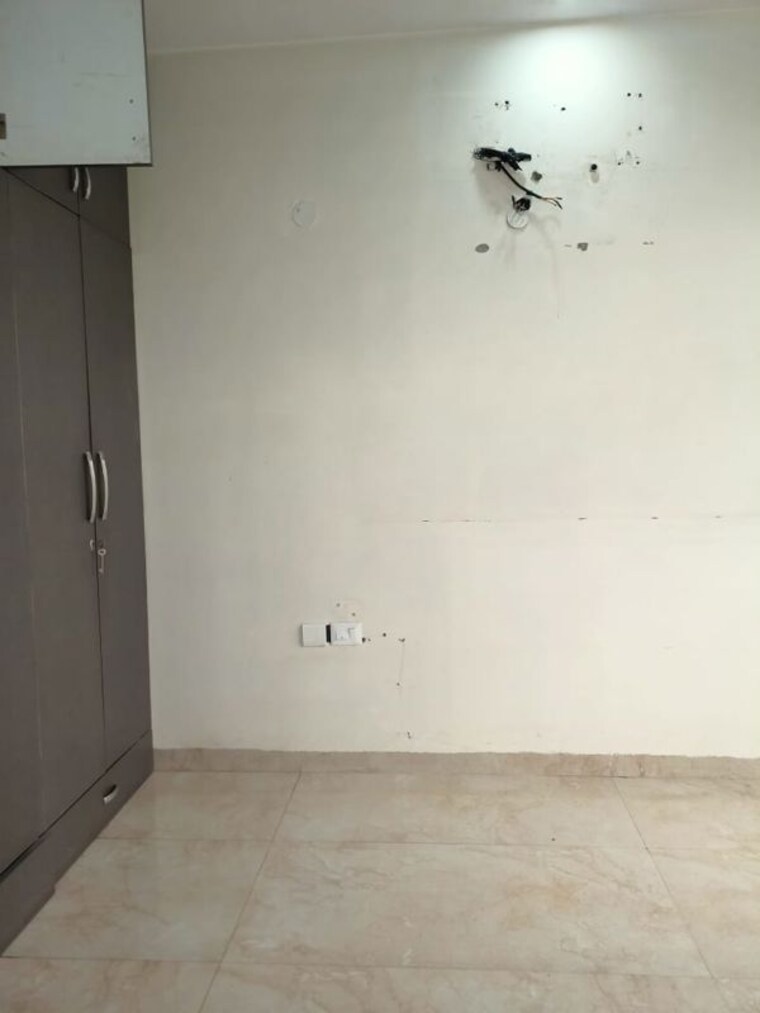 Room, signature-global-prime 2 Bedroom 834 Sq.Ft. Apartment In Sector 63a Gurgaon 10757631