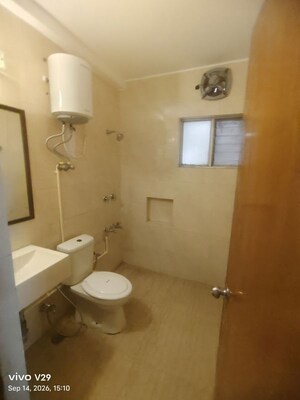 Bathroom in 2 BHK Apartment at Unitech Heritage City, Sector 25 – for Sale