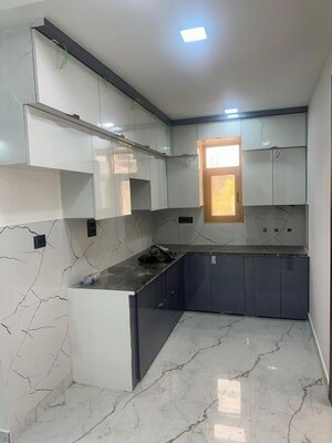 Kitchen in 3 BHK Builder Floor at Lucky The Palm Valley, Sector 1 Greater Noida – for Sale