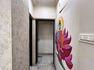 Corridor in 3 BHK Apartment at Blue Mountain CHS, Mulund West – for Sale