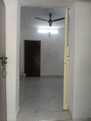 Room in 1 RK Apartment at Sector 16b Dwarka – for Rent