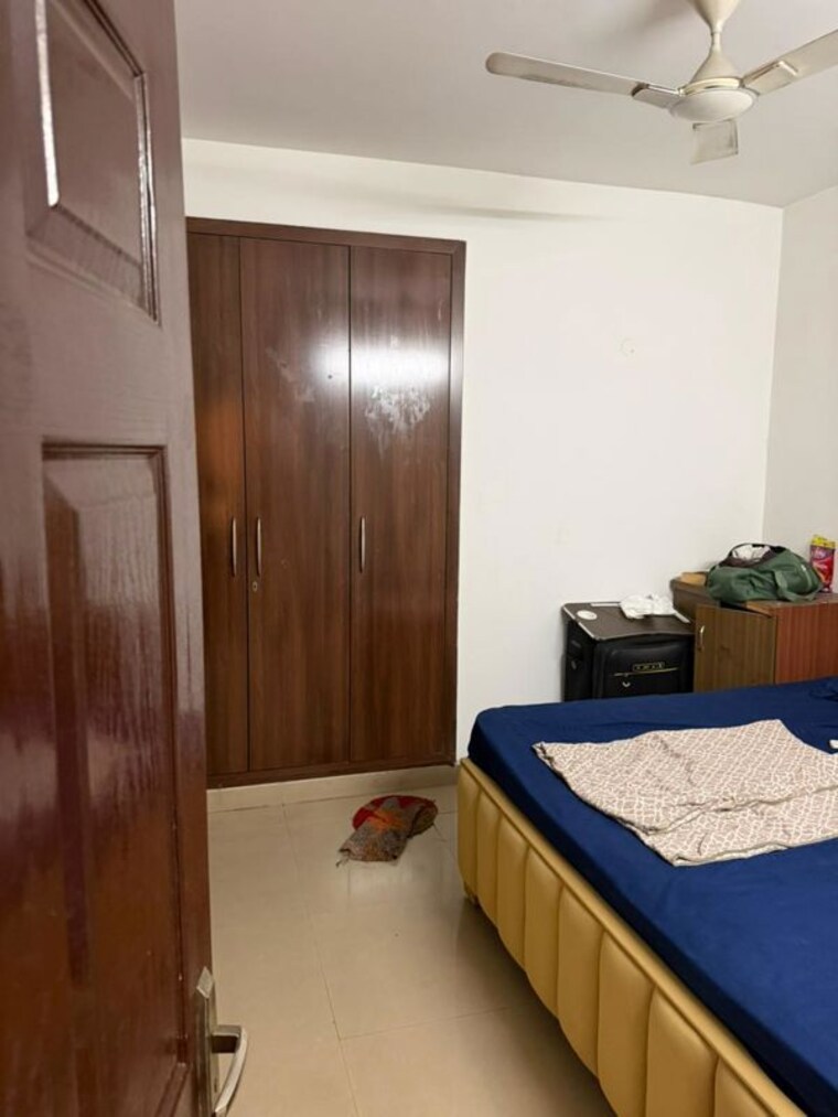Bedroom, sethi-max-royale 2.5 Bedroom 1105 Sq.Ft. Apartment In Sector 76 Noida 10757731