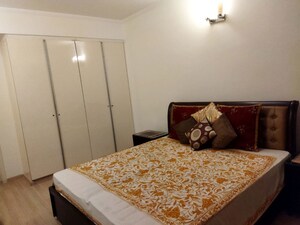 Bedroom in 3 BHK Apartment at DLF Park Place, Sector 54 – for Rent