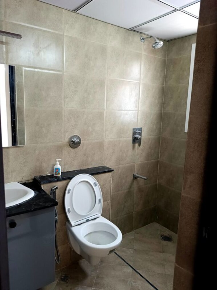 Bathroom, provident-capella 1 RK 450 Sq.Ft. Apartment In Whitefield Bangalore 10757782
