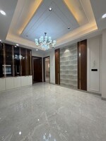 4 BHK +  270 Sq.Yd. Builder Floor in South City 2