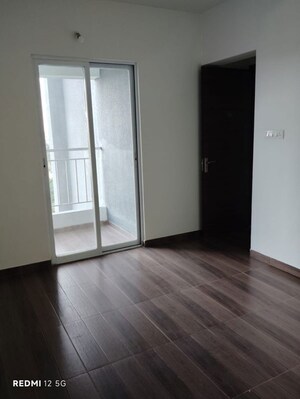 Room in 2 BHK Apartment at Saheel Itrend Waterfront, Ravet – for Rent