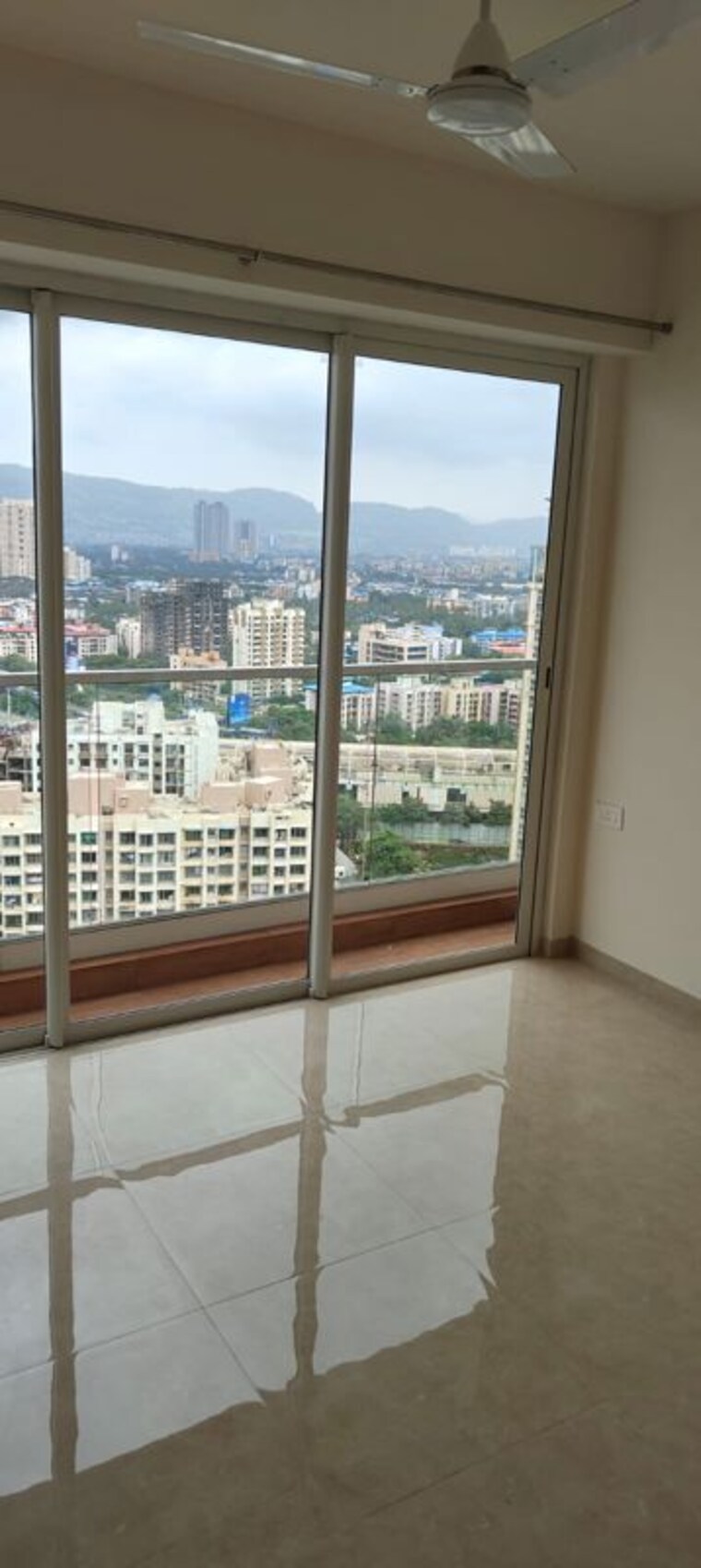 Balcony, one-indiabulls-thane-1 3 Bedroom 1140 Sq.Ft. Apartment In Pokhran Road No One Thane 10757789