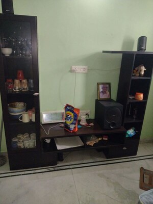 Living Room in 2.5 BHK Builder Floor at Sector 47 – for Rent