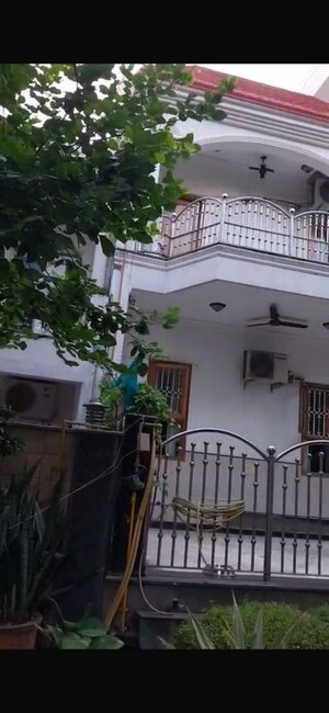 6+ BHK Independent House – Exterior View View at Sector 14 - for Sale